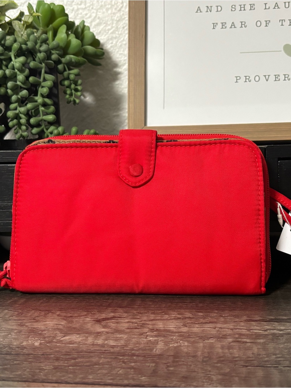 Red Vera Bradley Zip Around & Snap Closure Wallet - Picture 1 of 7